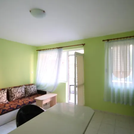 Apartament Arendoo In Casa Brava 2 *
